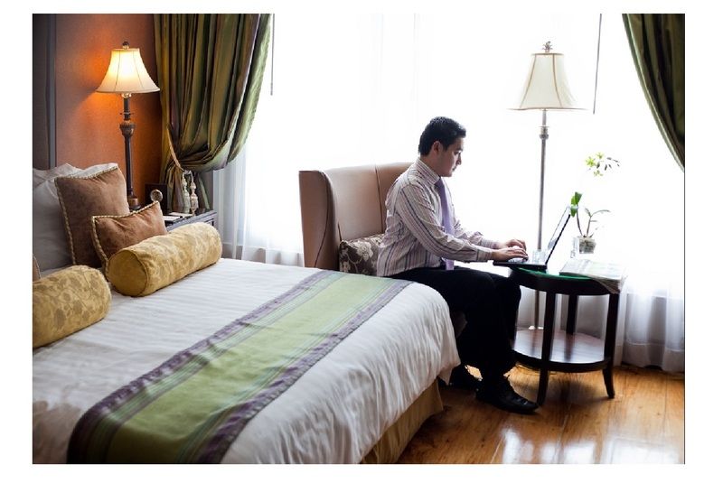 Celeste Makati Hotel 3*